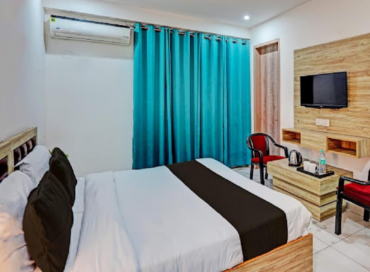 Akshay Dream Stay Gurgaon Bagian luar foto