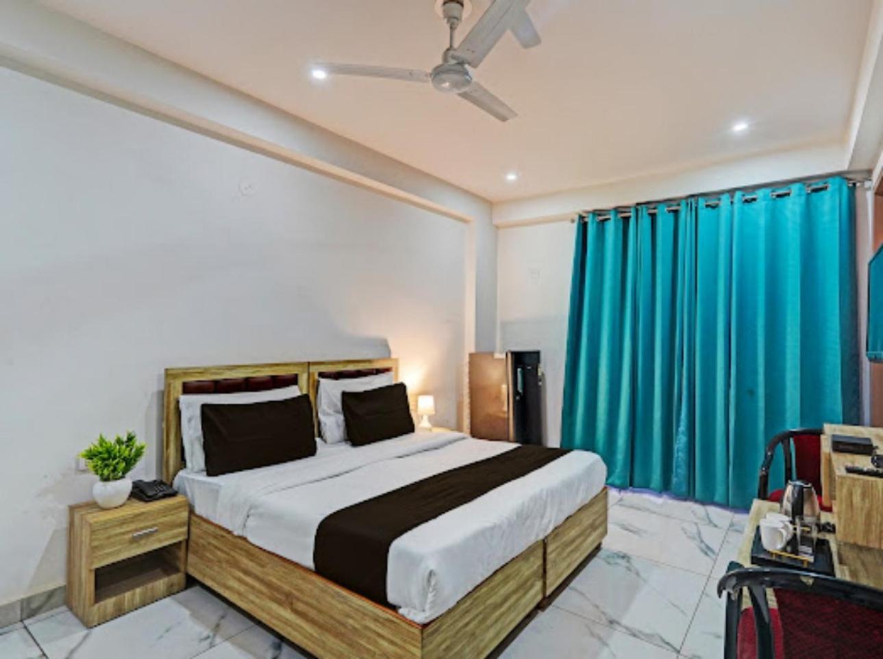 Akshay Dream Stay Gurgaon Bagian luar foto